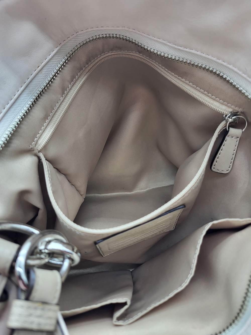 Coach Two-Tone Cream and Taupe Leather Shoulder Bag - Picture 9 of 14